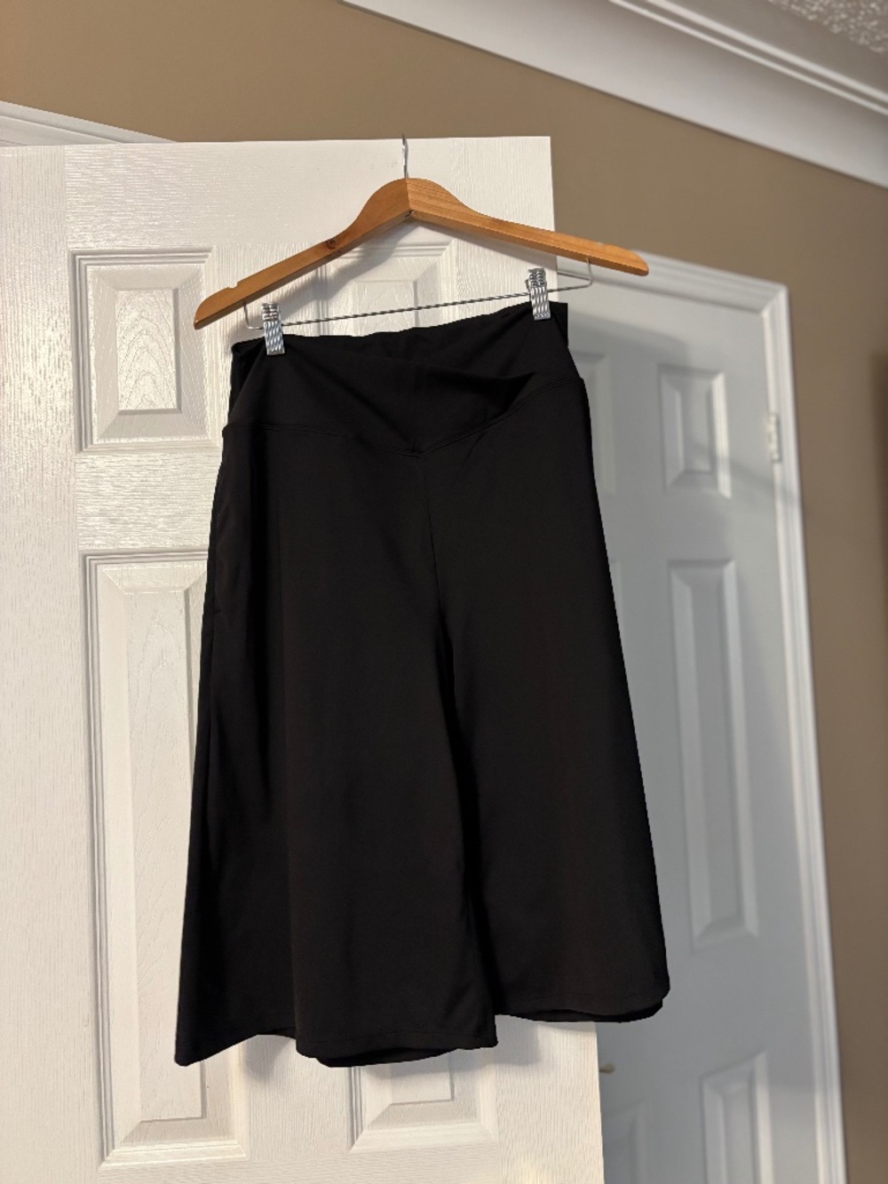 Halara High-Waisted Wide Leg Culotte Pants | Black | Size Large